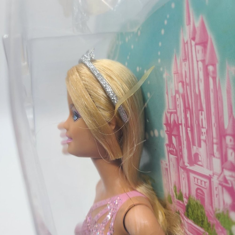 2009 Mattel Glitter Magic Blingdom Sparkles Barbie - Picture 8 of 12